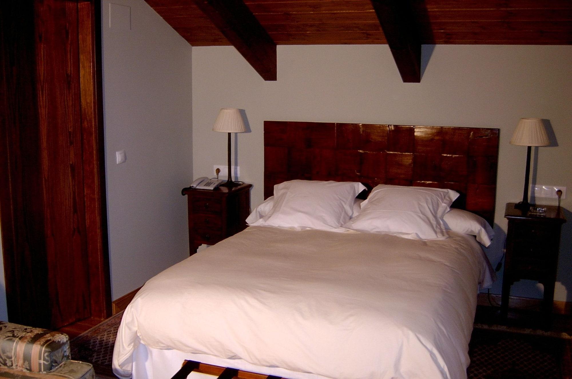 Conde Aznar Hotel Jaca Exterior foto